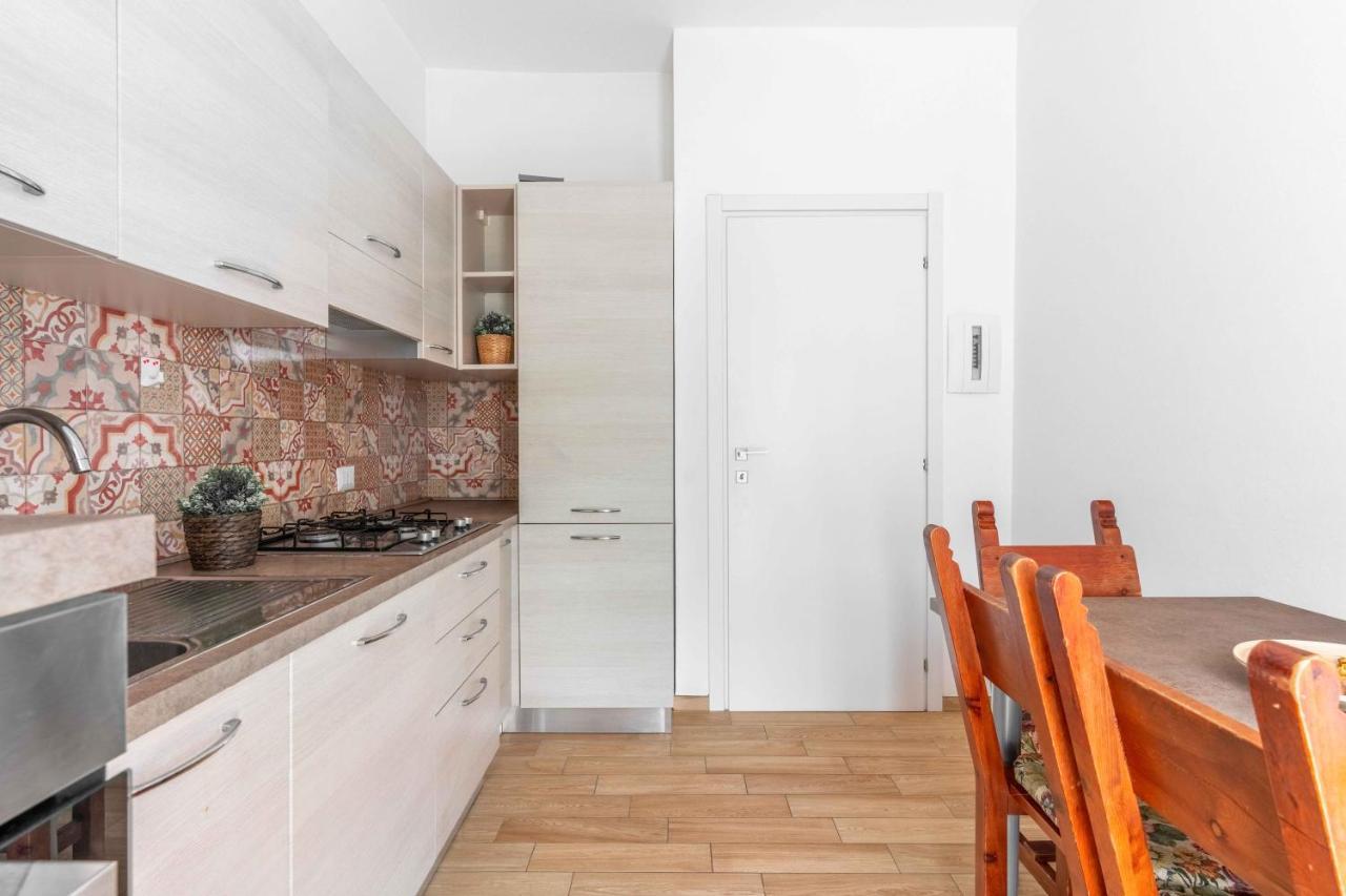 Ap52 - 10 Minutes From Central Station - Milan Luaran gambar
